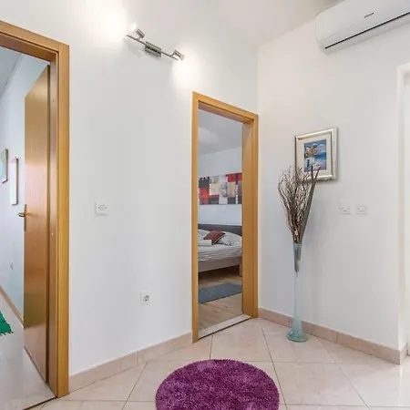 House Verica With Pool * Rosini