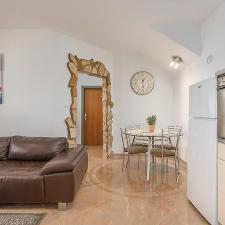 Holiday home House Verica With Pool *